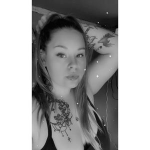 Meet your Posher, Kylee